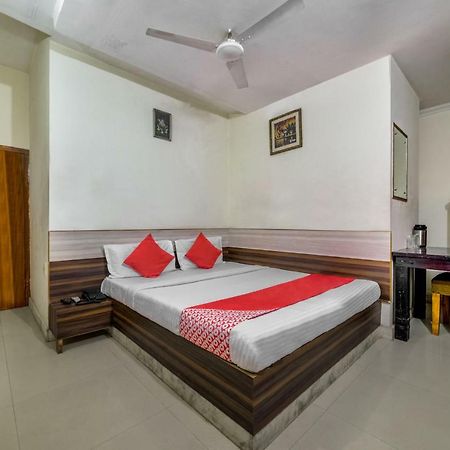 Oyo 40791 Hotel Hot N Fast Suratgarh 외부 사진