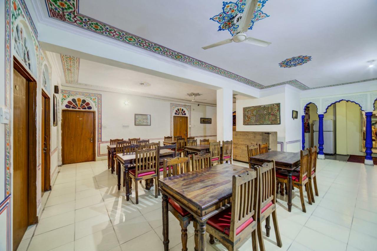Oyo 40791 Hotel Hot N Fast Suratgarh 외부 사진
