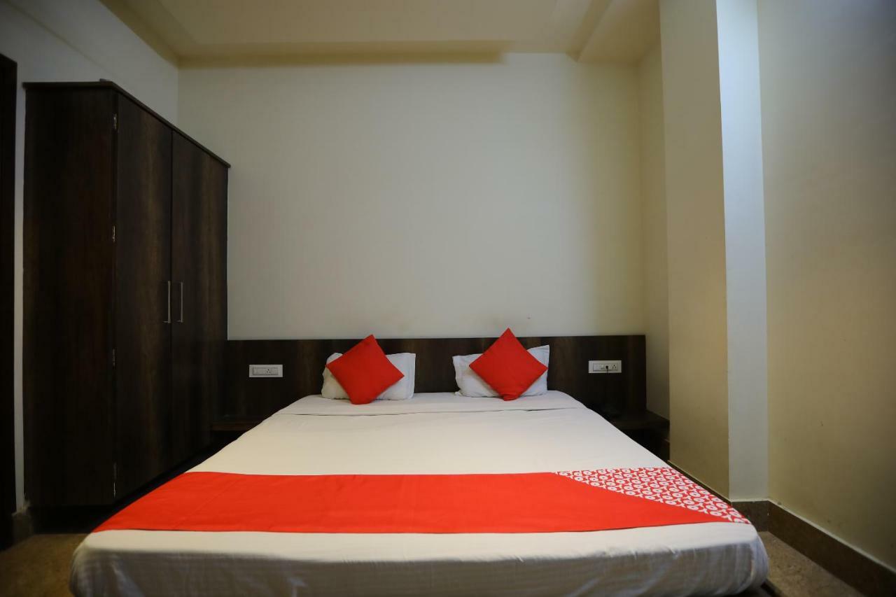 Oyo 40791 Hotel Hot N Fast Suratgarh 외부 사진