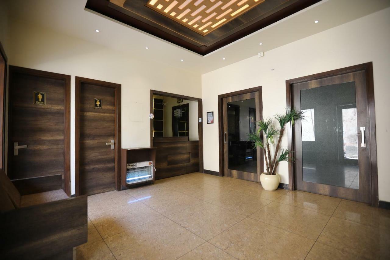 Oyo 40791 Hotel Hot N Fast Suratgarh 외부 사진