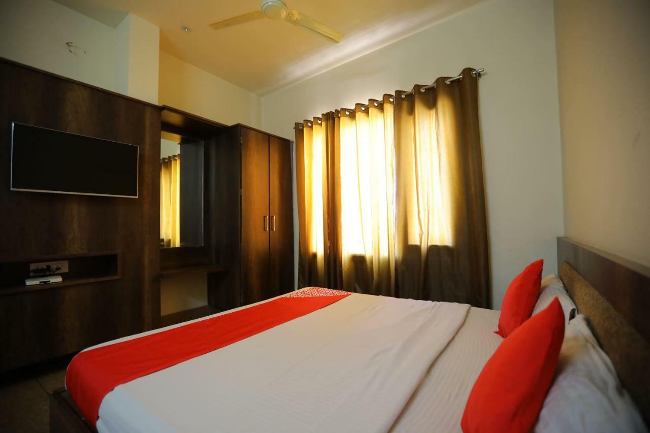Oyo 40791 Hotel Hot N Fast Suratgarh 외부 사진